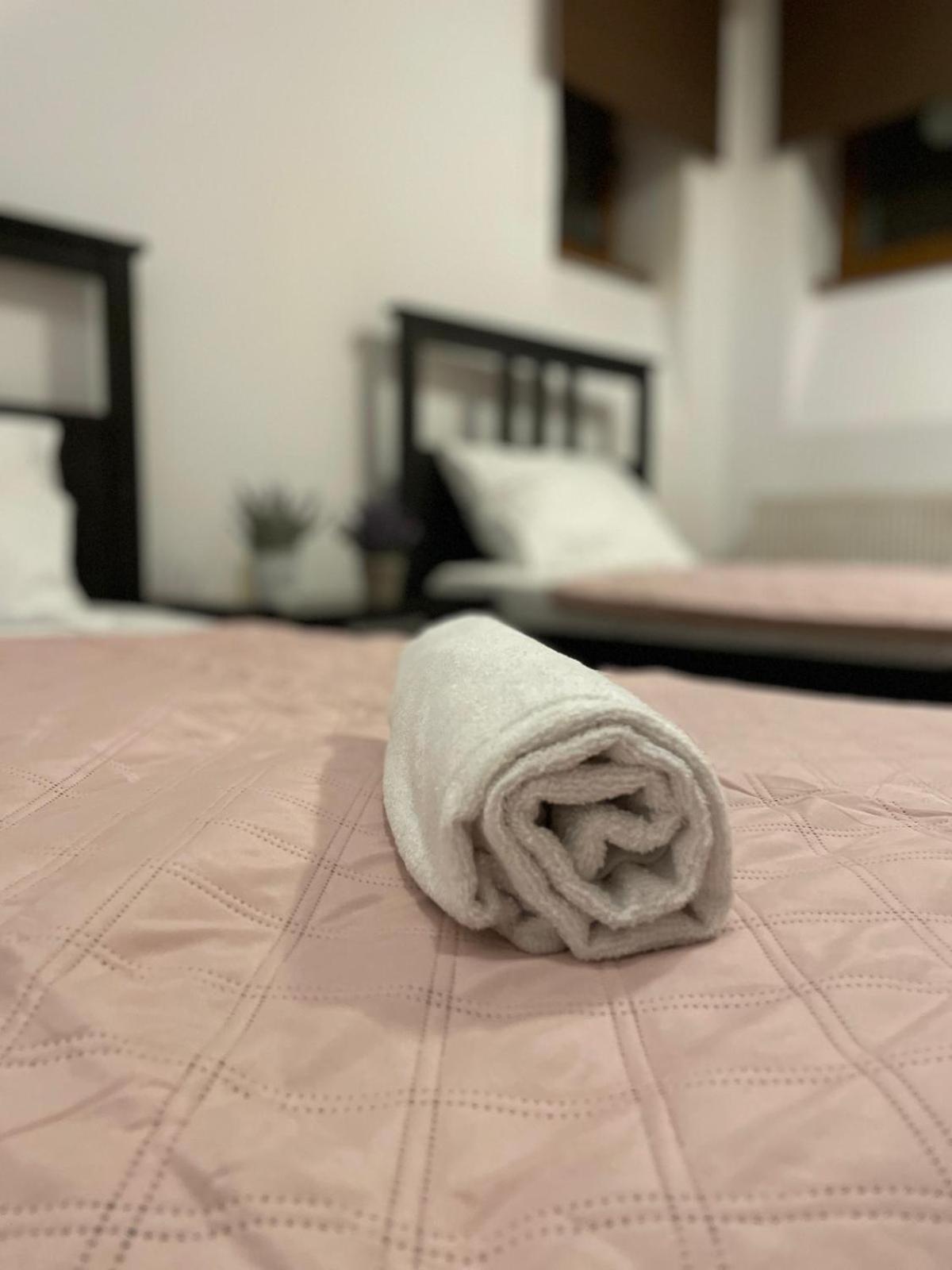 Mossapartments Букурещ Екстериор снимка